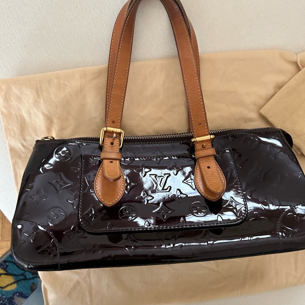 Louis Vuitton Burgundy Shoulder Bag with Glossy Finish